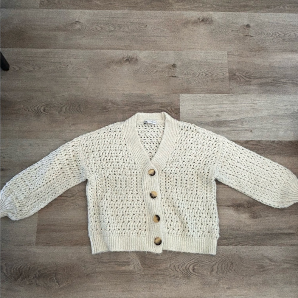 Zara Open Weave Button Front  Balloon Sleeve Cardigan - M